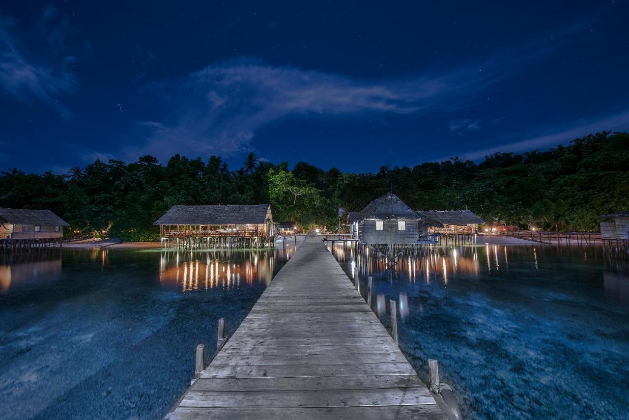 Papua Paradise Eco Resort Pulau Birie ภายนอก รูปภาพ